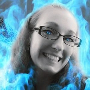 Meet your Posher, Lydia